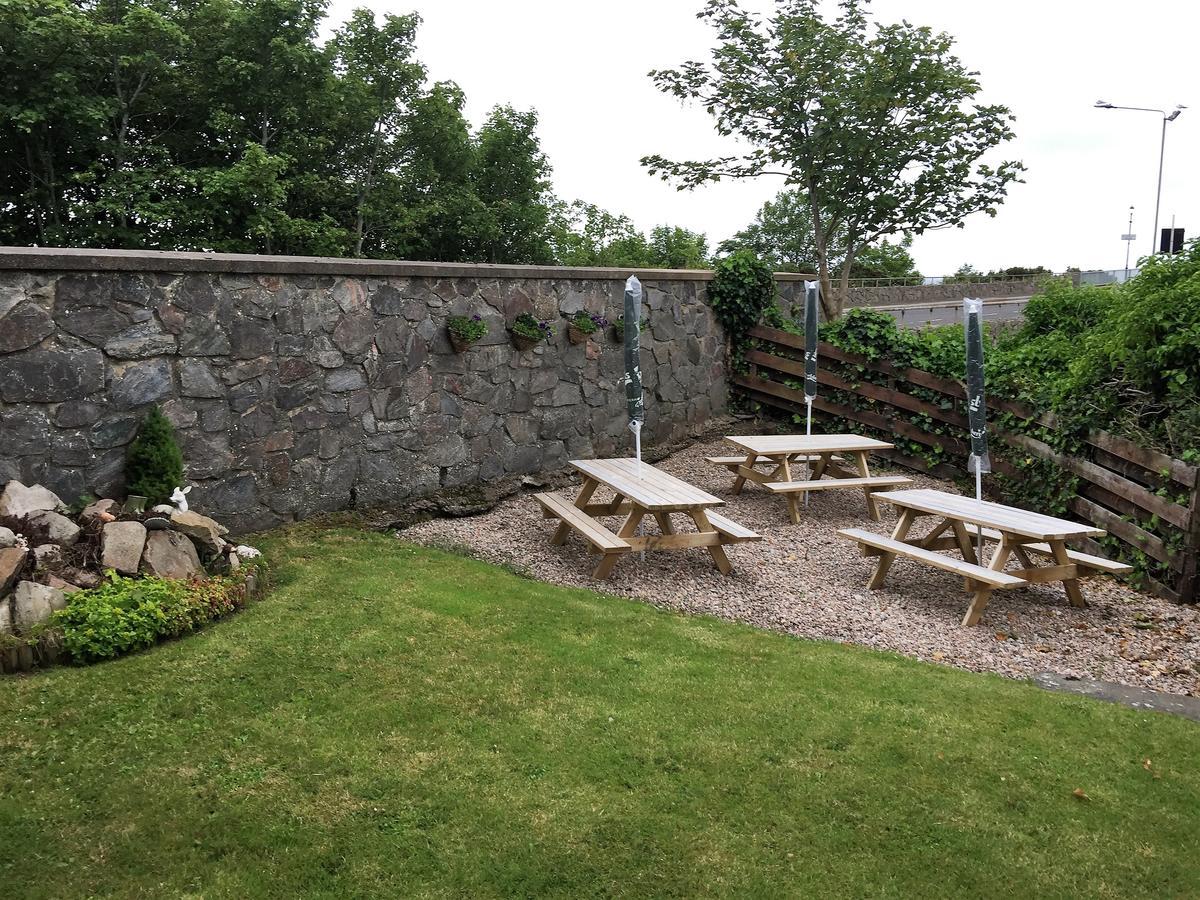 Belgrave Arms Hotel Helmsdale Extérieur photo